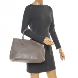Pre Owned Prada Grey Saffiano Lux Leather Double Zip Tote