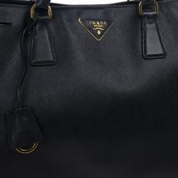 مملوكة مسبقًا Prada Black Saffiano Lux Tote Bag