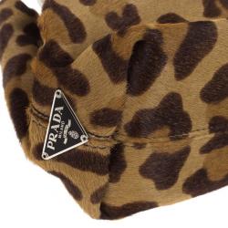 مملوكة مسبقًا Prada Leopard Print Pony Hair Wristlet Evening Bag 