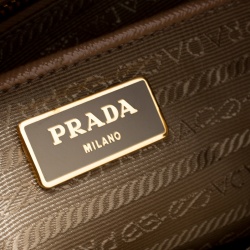 Pre Owned Prada Beige Saffiano Vernice Leather BN2535 Tote