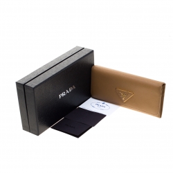 Pre Owned Prada Caramel Saffiano Leather Continental Wallet