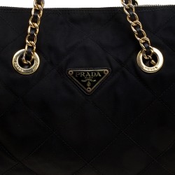 Pre Owned Prada Black Quilted Nylon Chain Tote