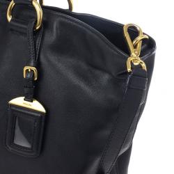 مملوكة مسبقًا Prada Vitello Daino Black Soft Calfskin Shopping Tote
