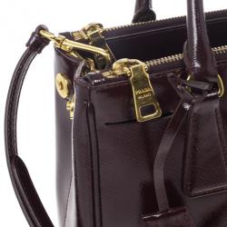 مملوكة مسبقًا Prada Maroon Saffiano Leather Tote 