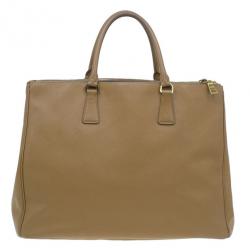 Pre Owned Prada Camel Brown Saffiano Large Double Zip Tote