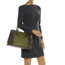 Pre Owned Prada Green 2 Tone Saffiano Lux Leather Medium Double Zip Tote