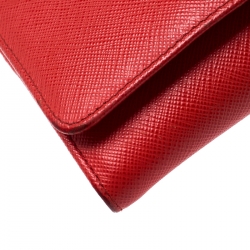 Pre Owned Prada Red Saffiano Triang Leather Continental Wallet