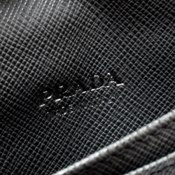 Pre Owned Prada Grey Saffiano Leather Card Holder