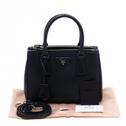 prada navy tote