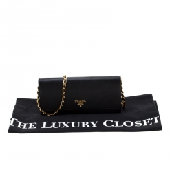 Pre Owned Prada Black Saffiano Lux Leather Metal Oro Chain Wallet
