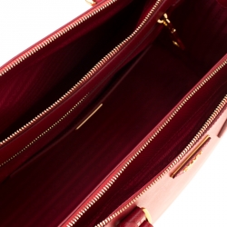 Pre Owned Prada Red Saffiano Lux Leather  Medium Double Zip Tote