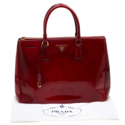 Pre Owned Prada Red Patent Spazzolato Leather Large Double Zip Tote