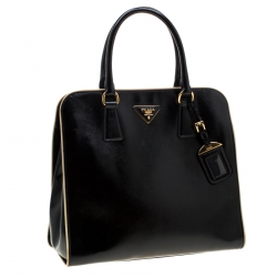 Pre Owned Prada Black/Cream Patent Leather Pyramid Frame Top Handle Bag
