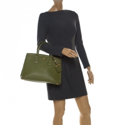 Pre Owned Prada Green Saffiano Lux Leather Parabole Tote