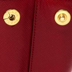 Pre Owned Prada Red Saffiano Lux Leather Medium Double Zip Tote