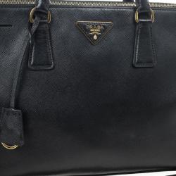 Pre Owned Prada Black Saffiano Lux Double-zip Tote Bag