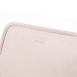 Pre Owned Prada Off White Gaufre Leather Turn Lock Continental Wallet