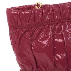 Pre Owned Prada Fuchsia Patent Leather Gauffre Shirred Clutch Bag