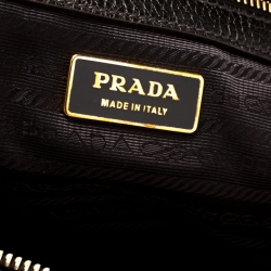 Pre Owned Prada Black/Olive Green Leather Grommet Bauletto Bag