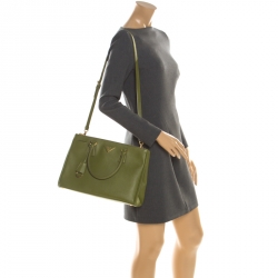 Pre Owned Prada Green Saffiano Lux Leather Medium Double Zip Bag