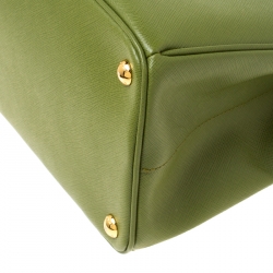 Pre Owned Prada Green Saffiano Lux Leather Medium Double Zip Bag