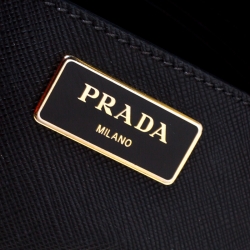 Pre Owned Prada Black Saffiano Leather Medium Double Zip Tote