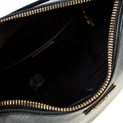 Pre Owned Prada Black Saffiano Leather Baguette Shoulder Bag