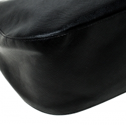 Pre Owned Prada Black Saffiano Leather Baguette Shoulder Bag