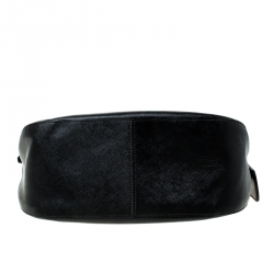 Pre Owned Prada Black Saffiano Leather Baguette Shoulder Bag