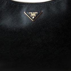Pre Owned Prada Black Saffiano Leather Baguette Shoulder Bag