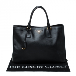 Pre Owned Prada Black Saffiano Lux Leather Gardener's Tote