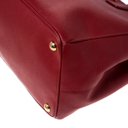 Pre Owned Prada Red Saffiano Lux Leather Large Double Zip Tote