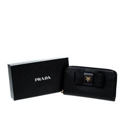 Pre Owned Prada Black Saffiano Lux Leather Bow Zip Around Wallet 