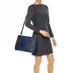 Pre Owned Prada Blue Bicolor Saffiano Lux Leather Medium Double Zip Tote
