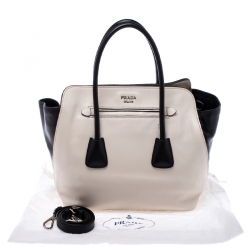Pre Owned Prada Off White/Black Leather Shopper Tote