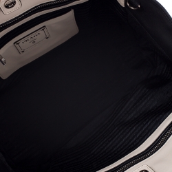 Pre Owned Prada Off White/Black Leather Shopper Tote