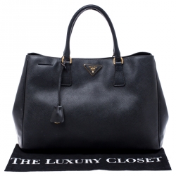 Pre Owned Prada Black Saffiano Lux Leather Large Gardener's Tote