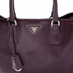 Pre Owned Prada Granate Patent Leather Shopper Tote