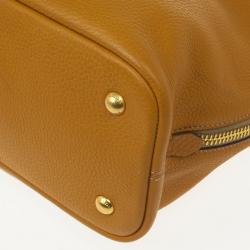 مملوكة مسبقًا Prada Amber Vitello Daino Side Zip Shopping Tote