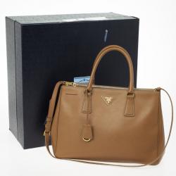 Pre Owned Prada Brown Saffiano Lux Leather Double Zip Medium Tote