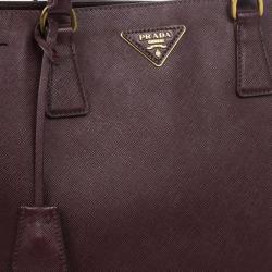 مملوكة مسبقًا Prada Burgundy Saffiano Lux Tote 