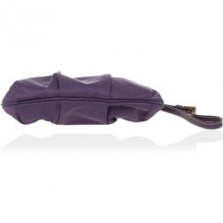 مملوكة مسبقًا Prada Purple Pleated Logo Wristlet