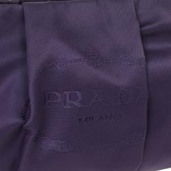 مملوكة مسبقًا Prada Purple Pleated Logo Wristlet