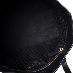 Pre Owned Prada Black Vitello Daino Leather Logo Embossed Tote
