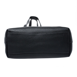 Pre Owned Prada Black Vitello Daino Leather Logo Embossed Tote