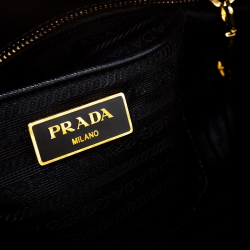 Pre Owned Prada Black Saffiano Leather Executive Double Zip Tote