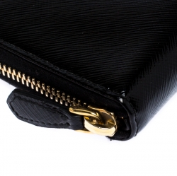 Pre Owned Prada Black Patent Leather Zip Around Wallet