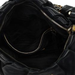 مملوكة مسبقًا Prada Black Large Soft Calf Hobo