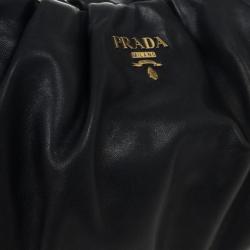 مملوكة مسبقًا Prada Black Large Soft Calf Hobo