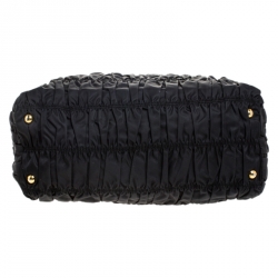 Pre Owned Prada Black Tessuto Gaufre Nylon and Leather Tote 